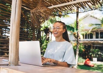 How I Built a Passive Income Stream While Traveling