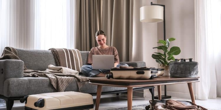 Digital Nomad Gear: The Ultimate Essentials I Can’t Travel Without