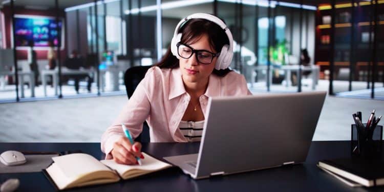 The Gear That Keeps Me Productive as a Full-Time Remote Traveler