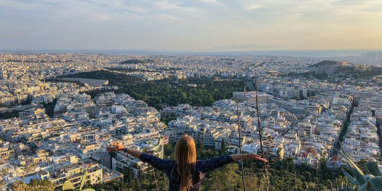 Co-Living vs. Solo Living: Which Makes You More Productive Abroad?