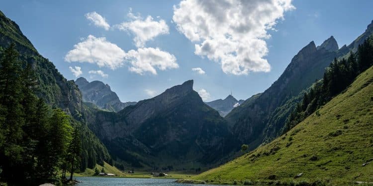 10 Natural Wonders You Won’t Believe Are in Europe