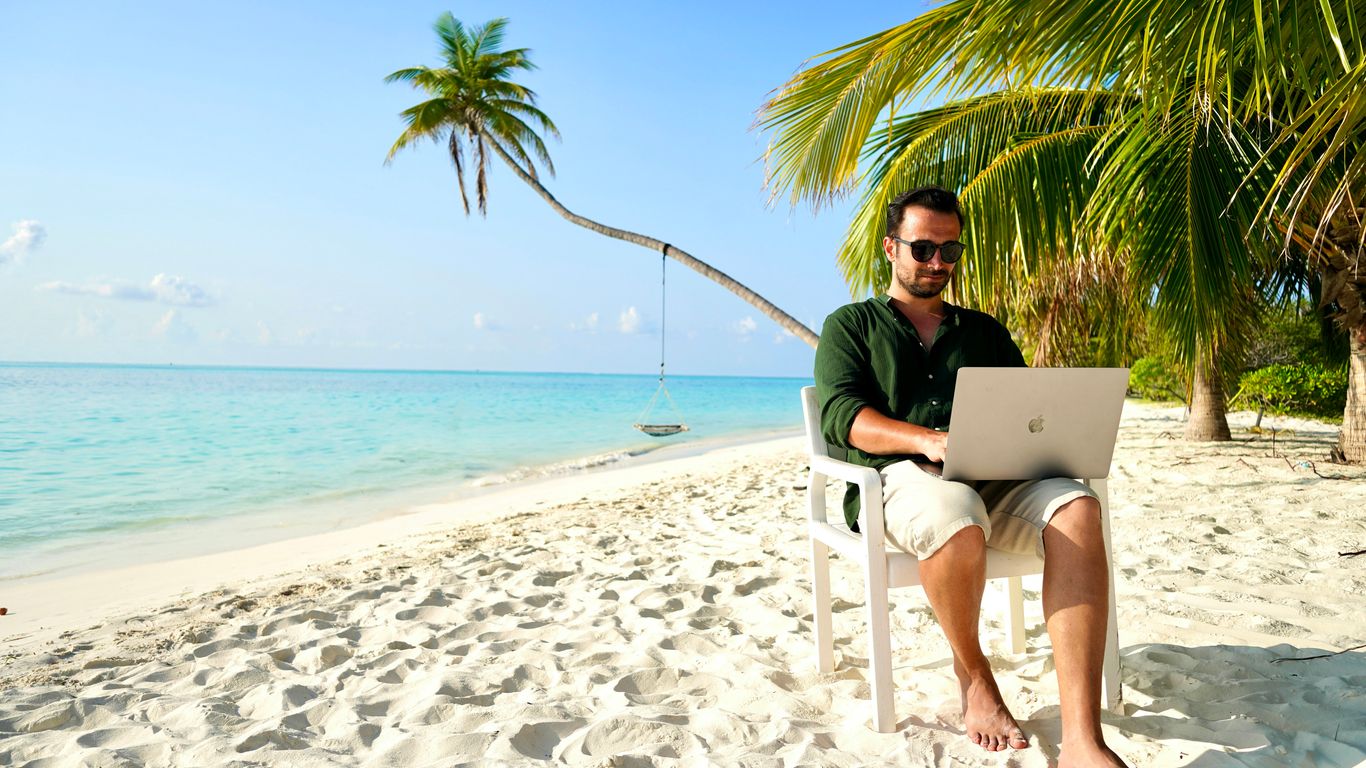 digital nomad taxes