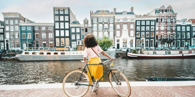 How to Plan Multi-City Trips in Europe Without Paying Extra