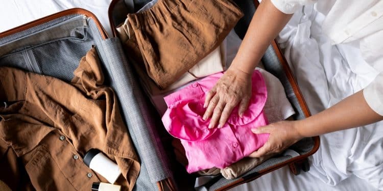 The Easy Way to Avoid Wrinkled Clothes While Traveling