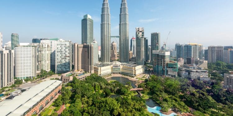 Luxury Skyscraper Living on a Nomad Budget